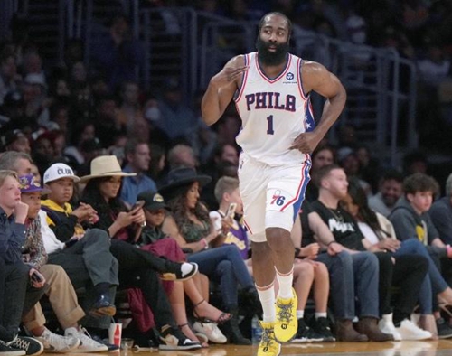 队友暖心安 队友暖心安