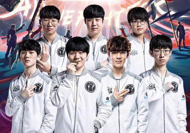 此前跟勇士 此前跟勇士