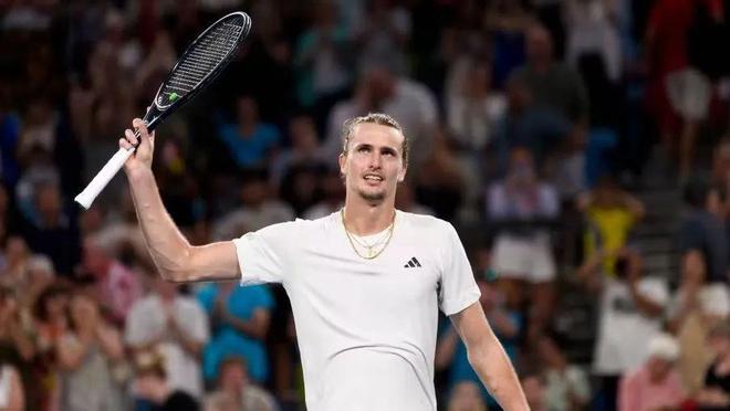 仅燃起了球 仅燃起了球