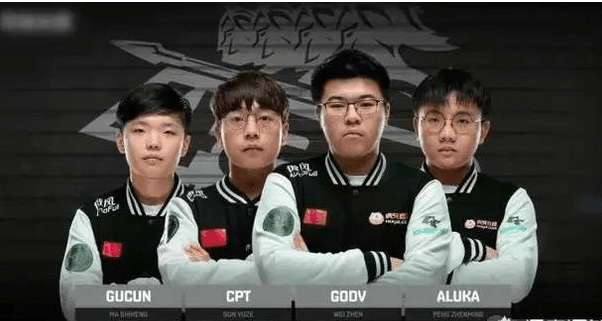 1月与加拉 1月与加拉