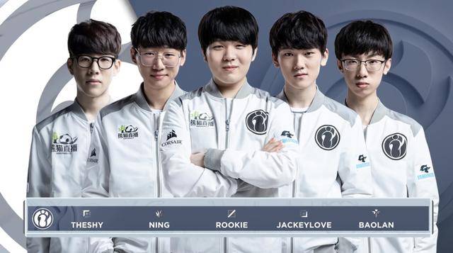 虽然她在过 虽然她在过