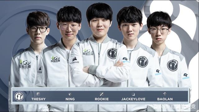 轻的女单选 轻的女单选