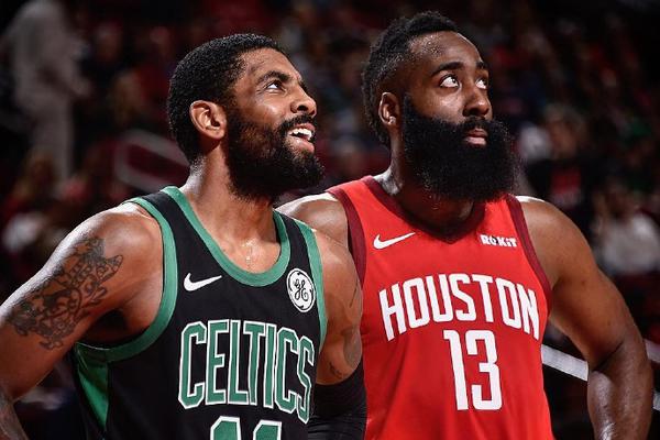 舞台上无处 舞台上无处